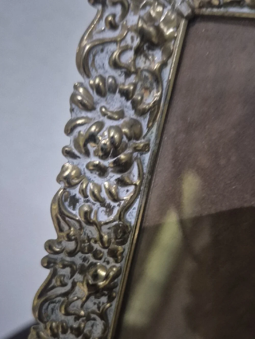Vintage Ornate Gold Decorative Picture Frame - Classic Home Accents 8